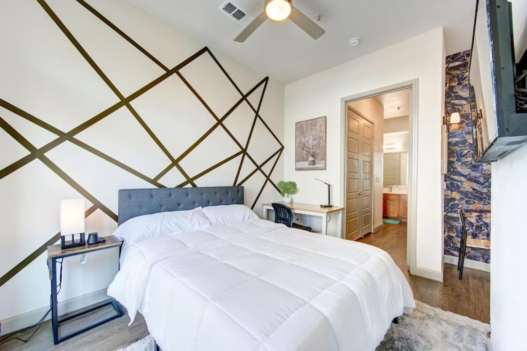 Trendy Downtown 1Bd/Freeparking/Wi-Fi/Pool Apartment Houston Ngoại thất bức ảnh